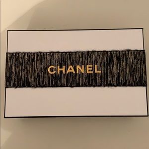 Chanel gift box